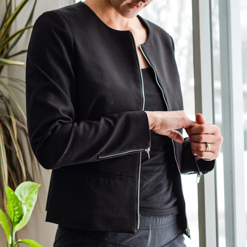 Zip Blazer/ - Picture 2 of 8